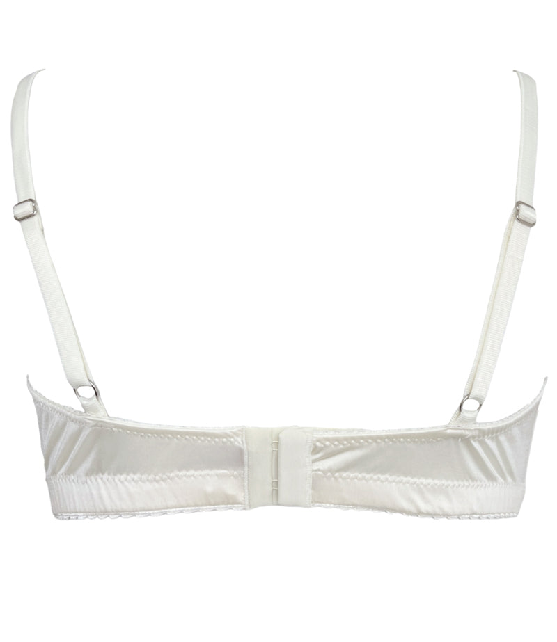 THE PLUNGE IN IVORY