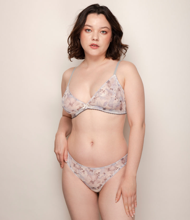 Conjunto Grey Blossoms